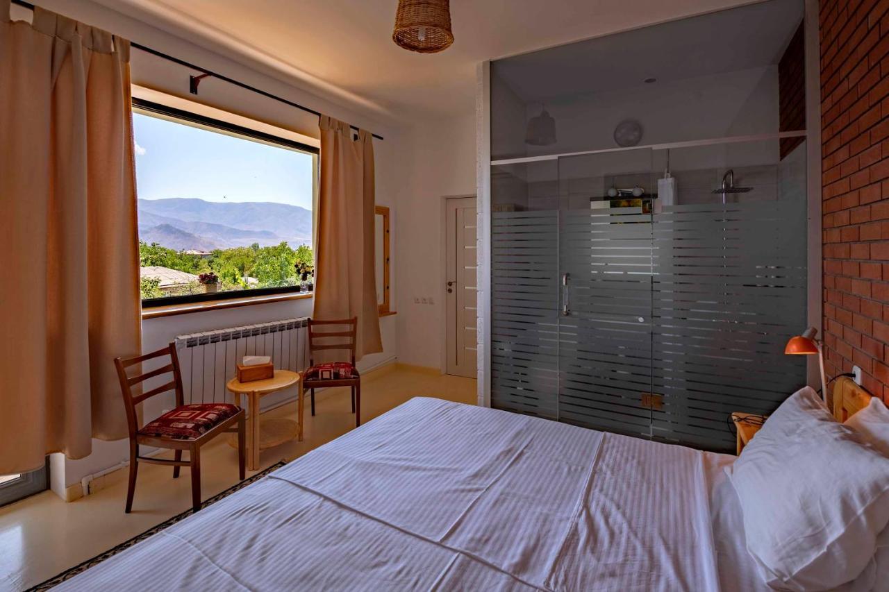 Green Stone Boutique Hotel Yeghegnadzor Dış mekan fotoğraf